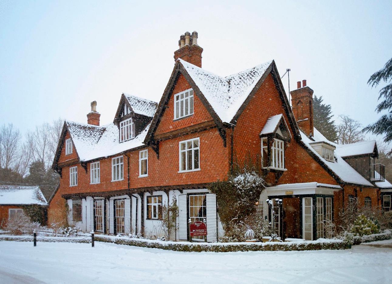 Ravenwood Hall Hotel Bury St. Edmunds Bagian luar foto