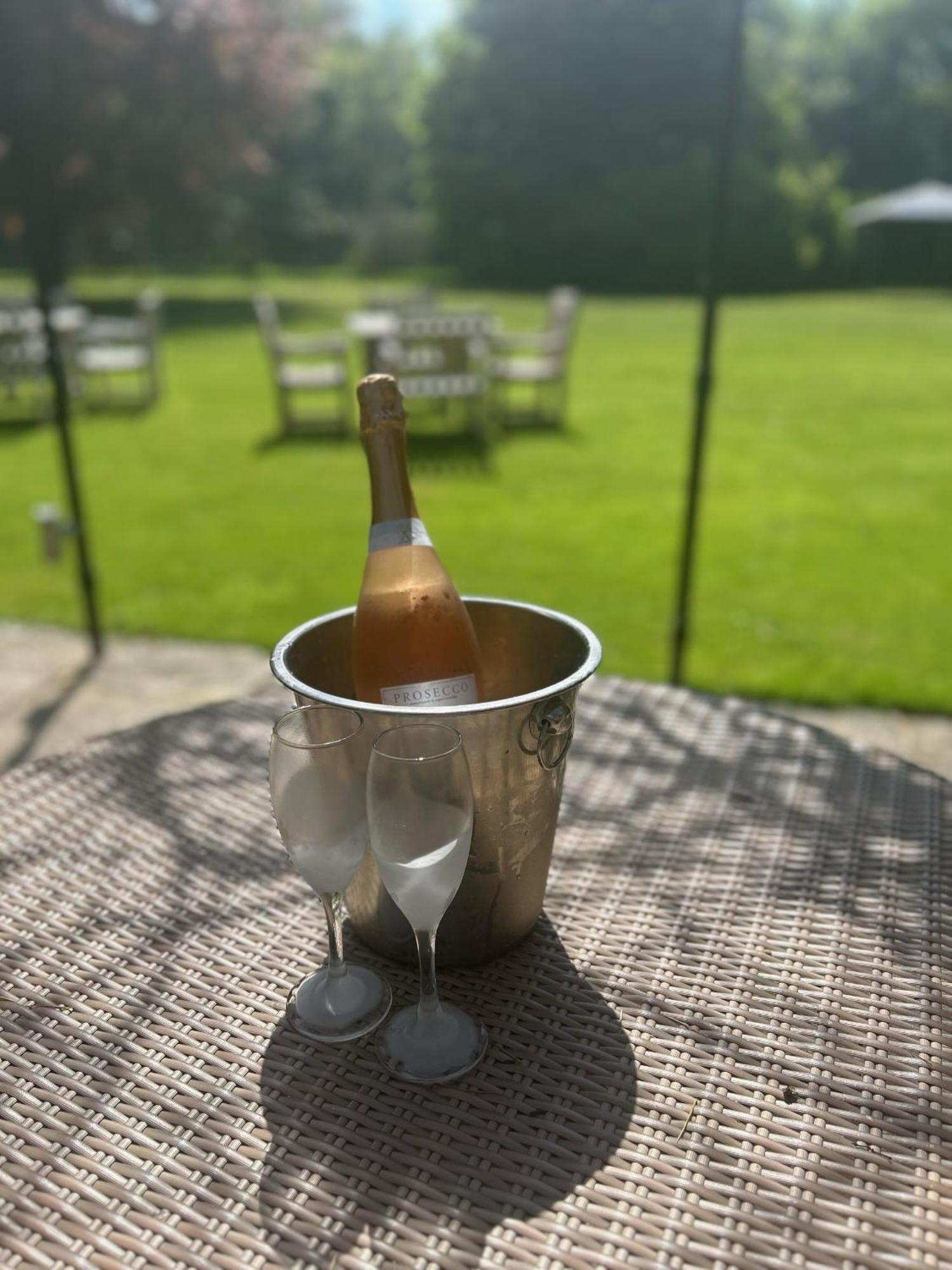 Ravenwood Hall Hotel Bury St. Edmunds Bagian luar foto