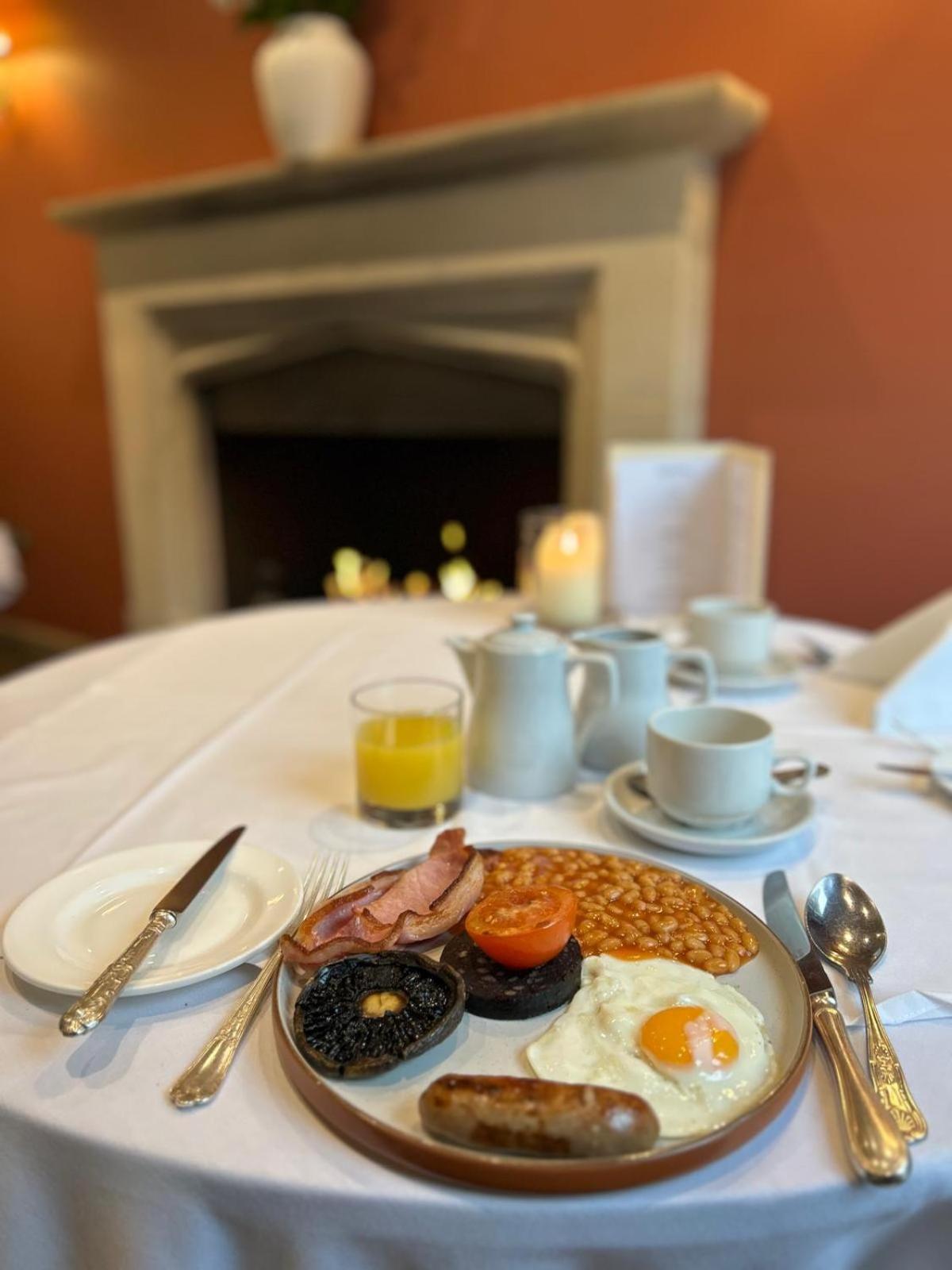 Ravenwood Hall Hotel Bury St. Edmunds Bagian luar foto