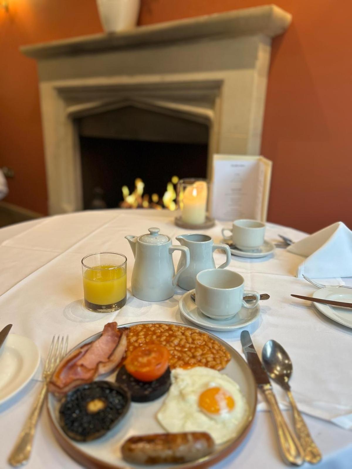 Ravenwood Hall Hotel Bury St. Edmunds Bagian luar foto